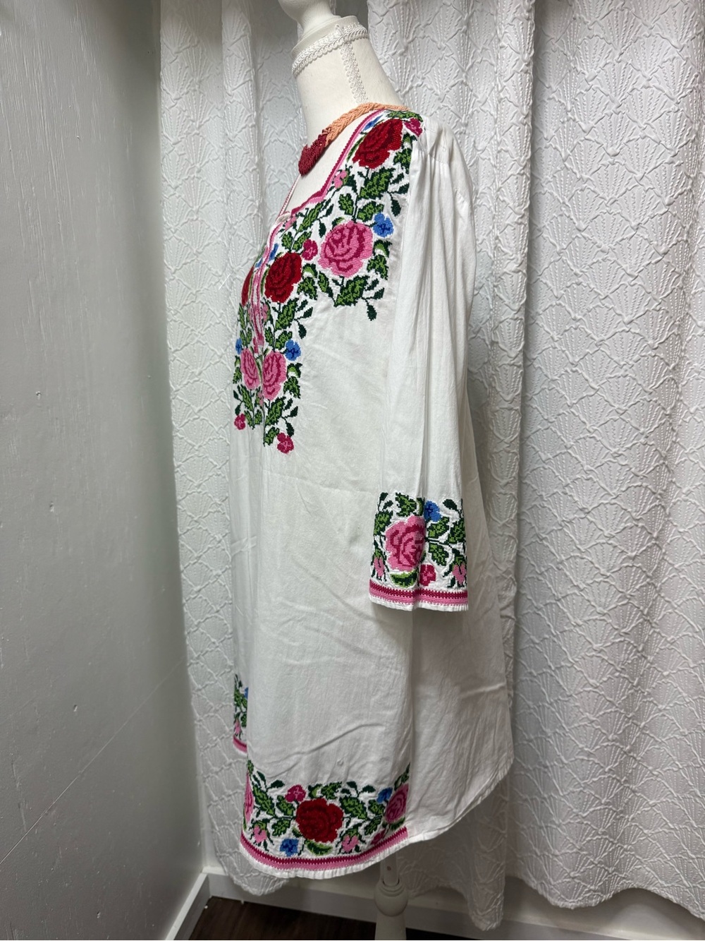 Embroidered Floral Cotton Tunic - White with Pink & Red Roses - Picture 2 of 5